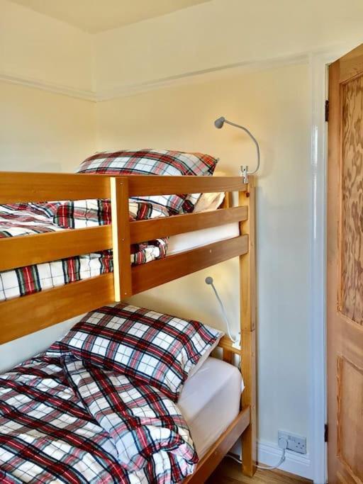 Kelvinside, Seahouses, 2 Minute Walk Into Village Ngoại thất bức ảnh